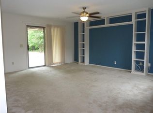 23 Kirkcaldy Dr, Bella Vista, AR 72715