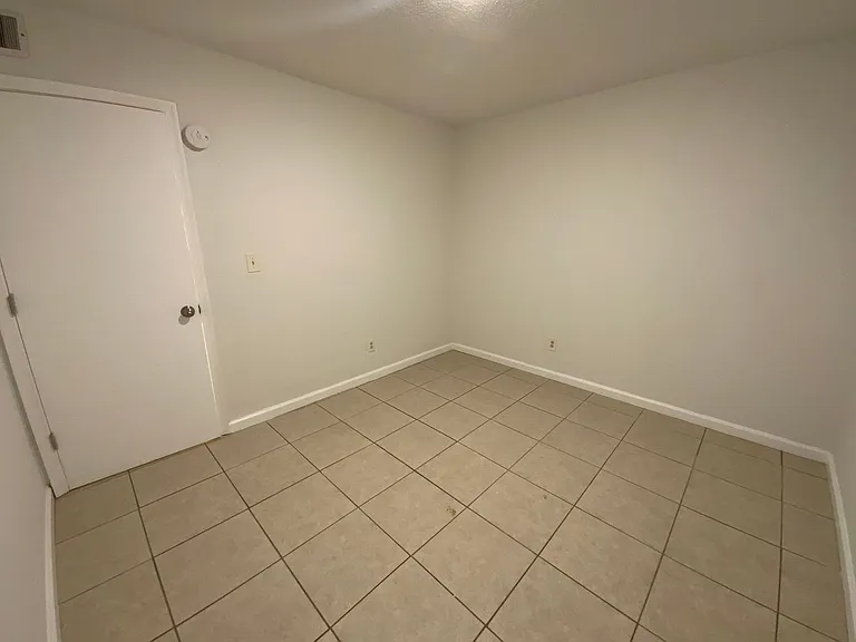 211 Snead Dr — Photo 20