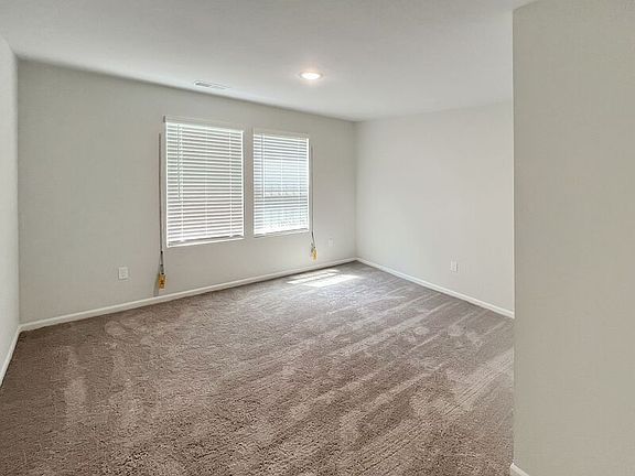 5th image of 6913 College Ave