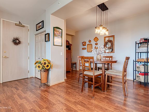 5th image of 1761 Pavilion Way Unit 503