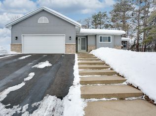 122 Cedar Lane Dr, Jordan, MN 55352