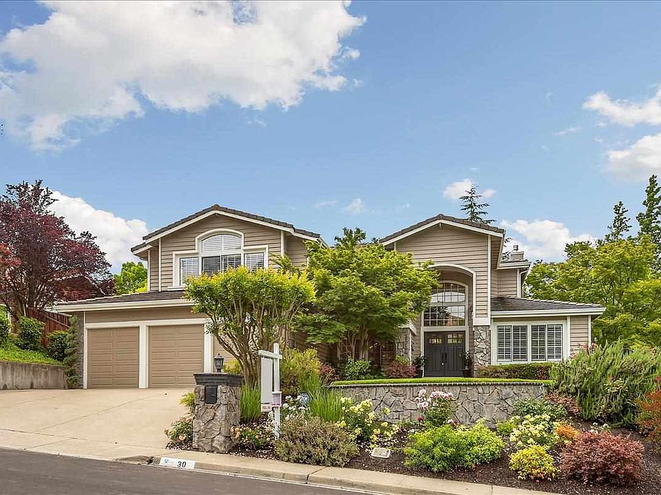 1st image of 30 Country Hills Ct