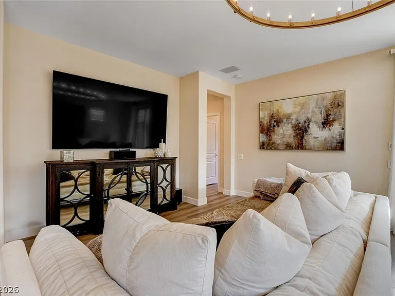 2649 Rue Marquette Ave — Photo 10