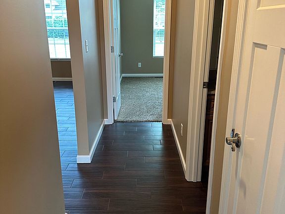 5th image of 2848 Hulman St