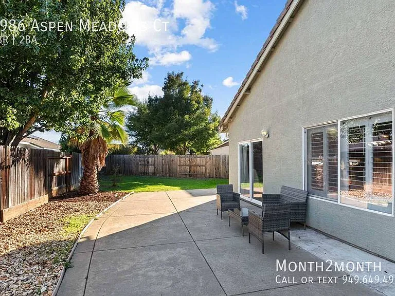 9986 Aspen Meadows Ct — Photo 38