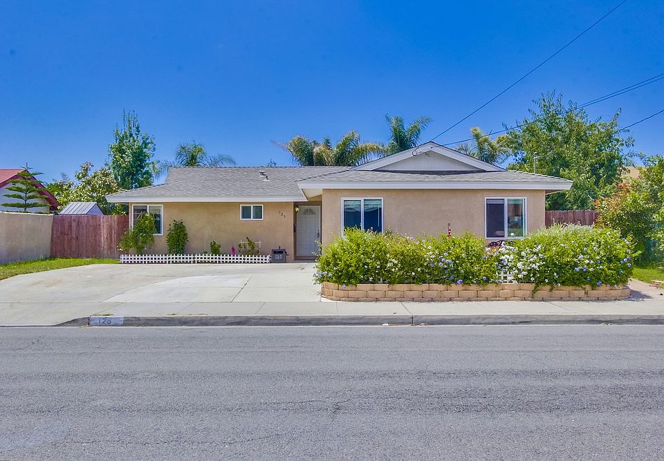 1st image of 125 Tropicana Dr