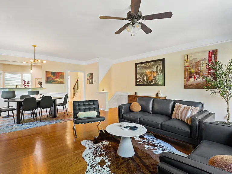 Pecan Knoll Dr — Photo 11
