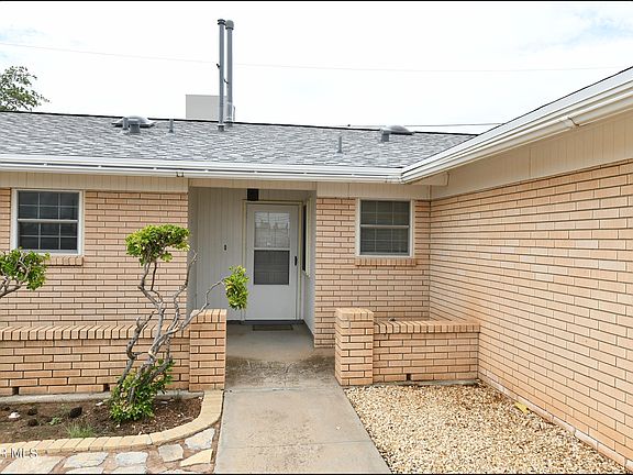 4th image of 4936 Blossom Ave
