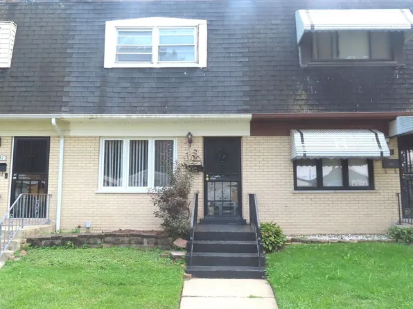1233 W 110th Pl, Chicago, IL 60643