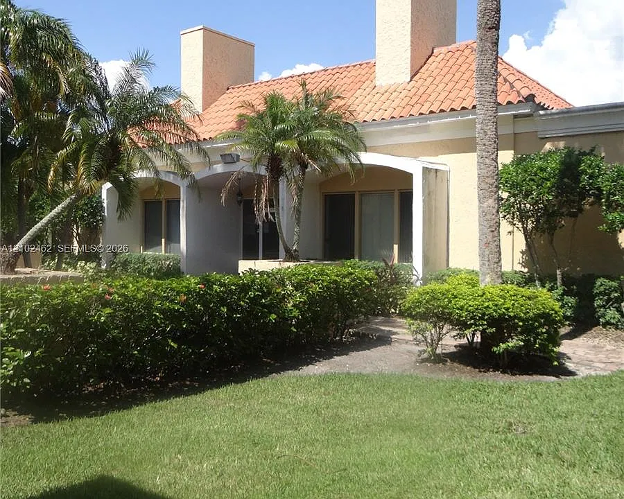 17901 NW 68th Ave #R207
