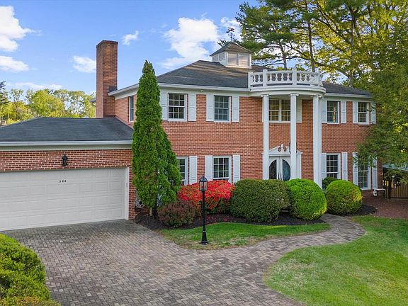 3rd image of 508 Ashberry Ln