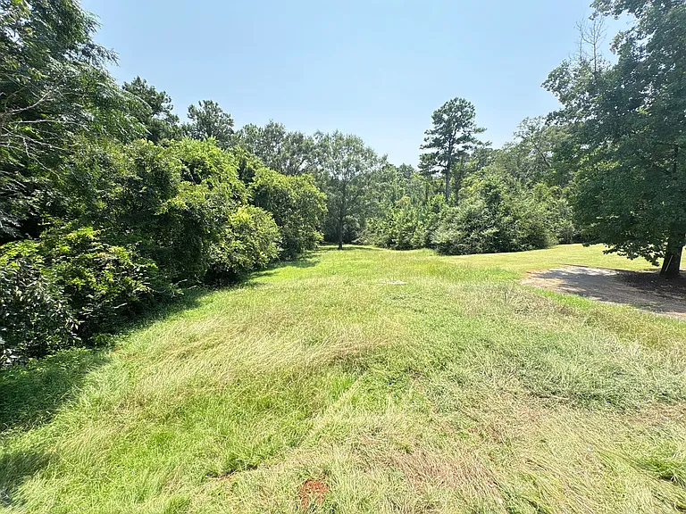 2107 S Seale Rd — Photo 20