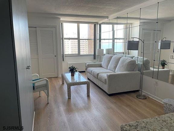 2nd image of 4800 Boardwalk APT 1905A