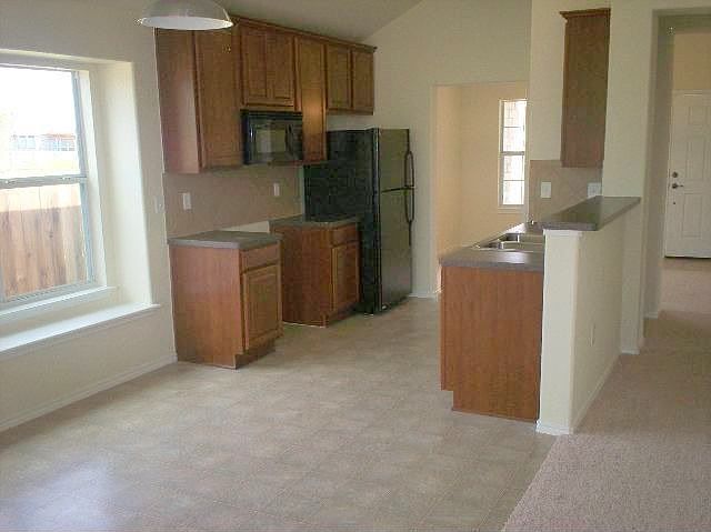 2nd image of 7030 Heathers Way