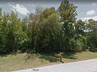 9140 N Golfview Dr, Citrus Springs, FL 34434