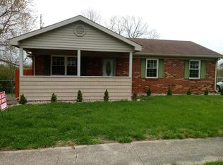 107 Kingsway Dr, Nicholasville, KY