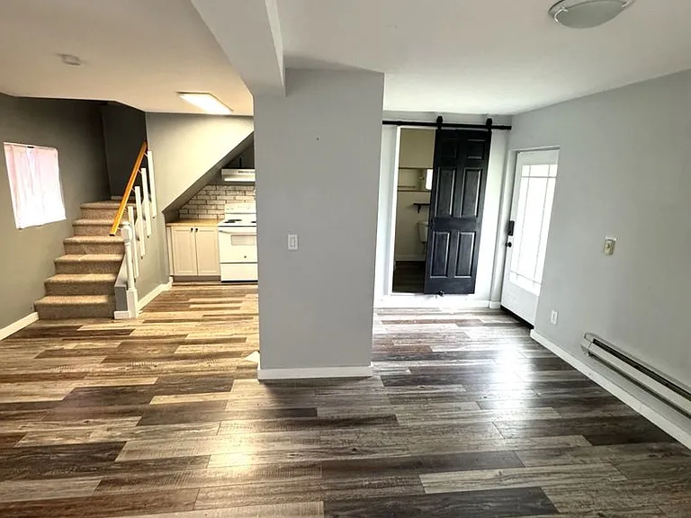 165 McFadden Dr — Photo 4