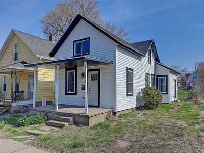 1012 9th St SE, Cedar Rapids, IA, 52401
