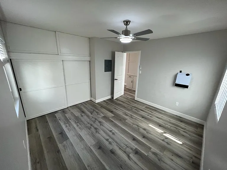 3946-3951 Mississippi St #3948.5 — Photo 5