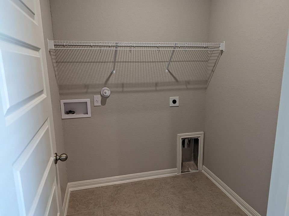 1st image of 12925 Lily Pad Ln