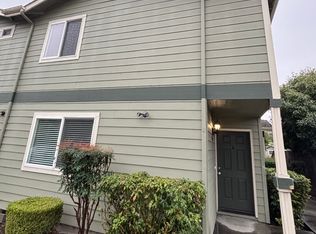808 SE 9th St, Grants Pass, OR 97526