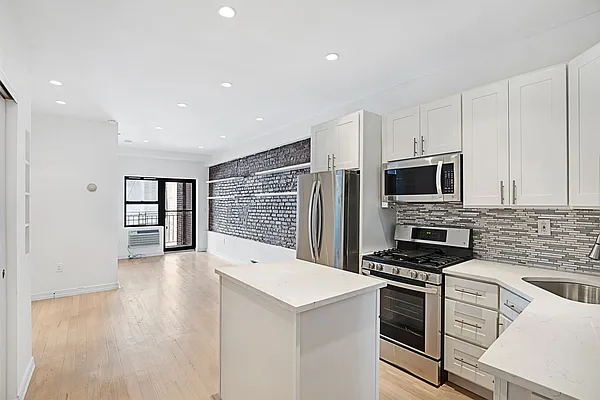 Rented by Compass | media 1