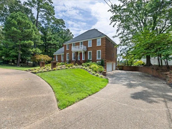 4007 Arrowhead Point Ct, Virginia Beach, VA 23455