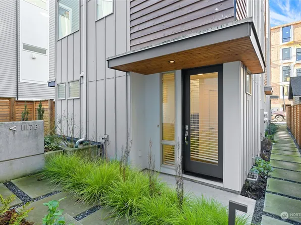 1119 14th Avenue #D, Seattle, WA 98122