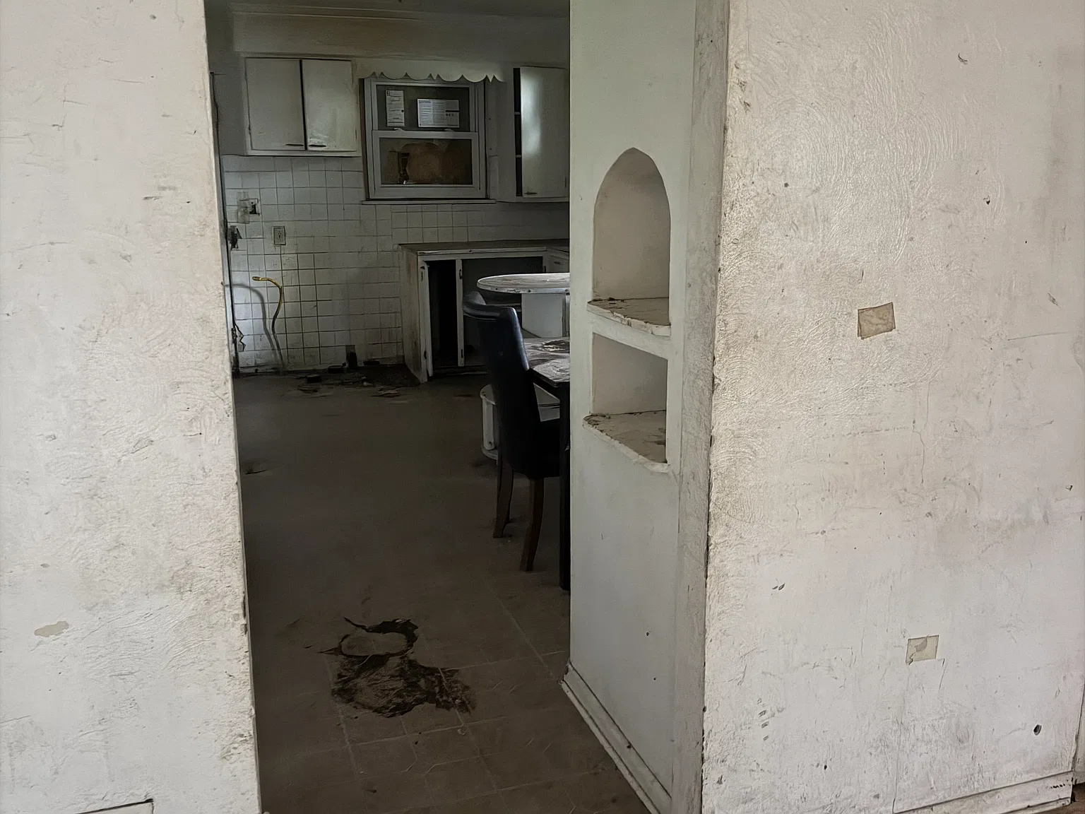 2 bed, 1025 sqft, $800 — Photo 4