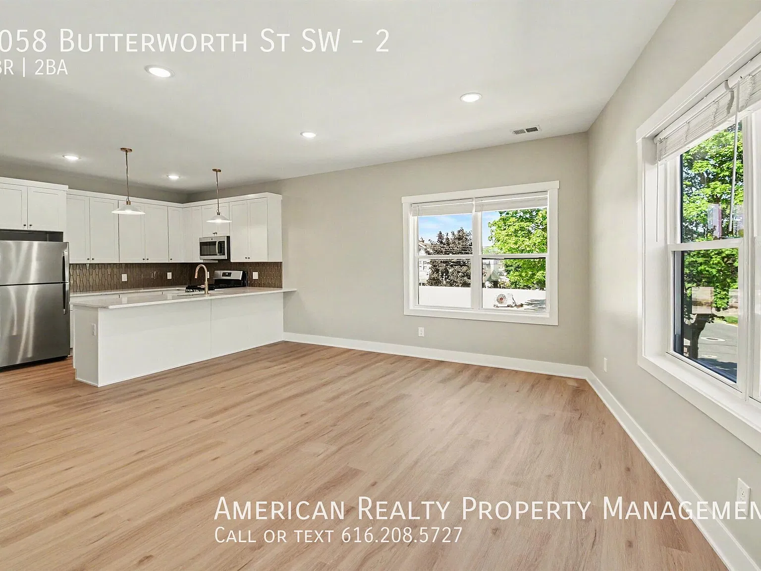 3 bed, 1300 sqft, $2,250 — Photo 2