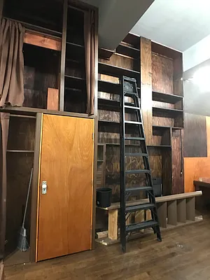 Rented by City Vista Inc | media 8