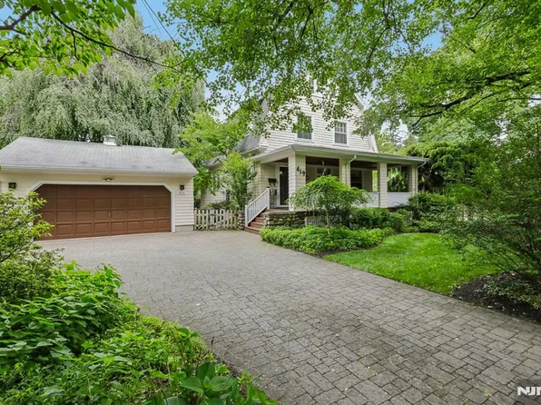 419 Hollywood Avenue, Ho-Ho-Kus, NJ 07423