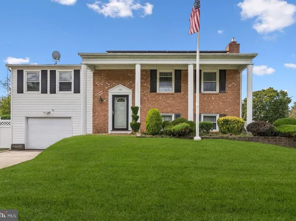 112 Toledo Ln, Willingboro, NJ 08046