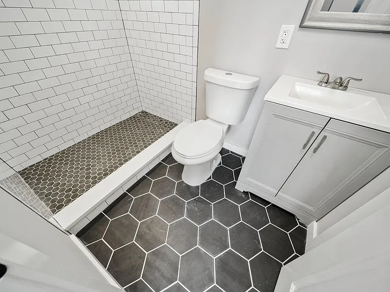 1439 S 6th St #1F — Photo 6