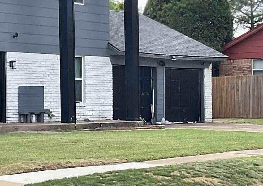 1st image of 904 NE 4th St