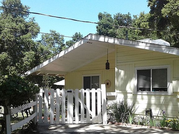 2nd image of 5025 Venado Ave