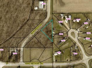 N Beau Peep Ln #1042 & 1042B, Cromwell, IN 46732