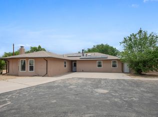43 La Entrada Rd, Los Lunas, NM 87031