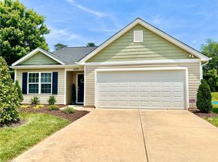 6089 Showell Cir, Pfafftown, NC 27040