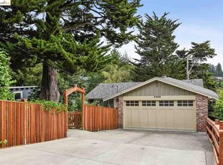2369 Thackeray Dr, Oakland, CA 94611