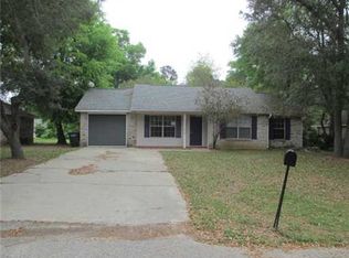 1312 Willow St, Ocean Springs, MS 39564