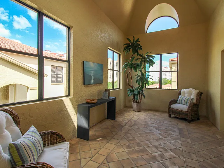 7024 Pelican Bay Blvd #F-504 — Photo 42
