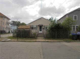 322 Willard Ave, Providence, RI 02907