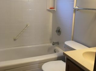 289 Morse Rd, Columbus, OH 43214