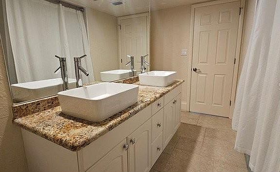 4th image of 2871 Coral Way