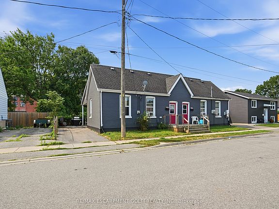 2nd image of 101 Sarah St