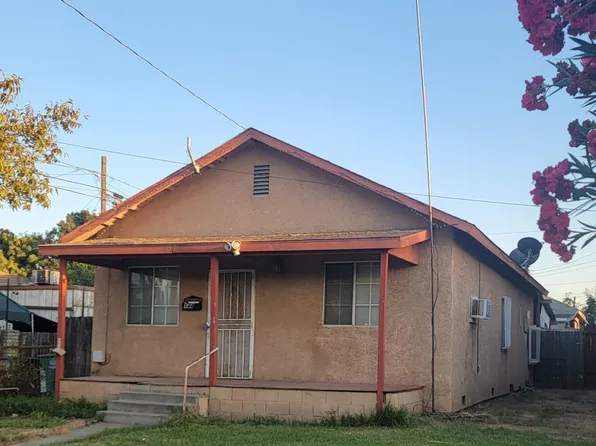 144 E Lewis Street, Lindsay, CA 93247