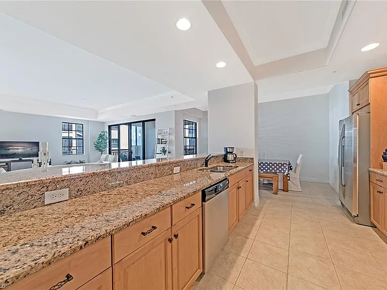 10723 Mirasol Dr #310 — Photo 3