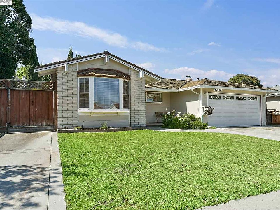 1st image of 32338 Jean Dr