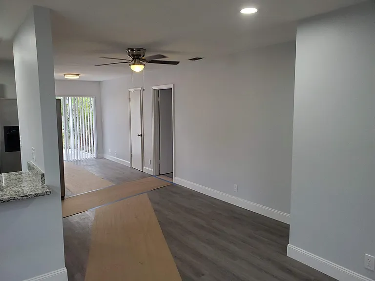 516 NW 53rd St — Photo 21